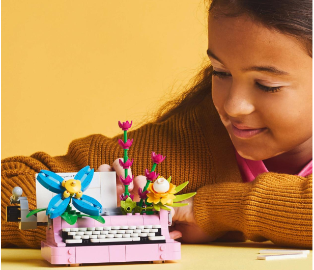 LEGO Creator 3 w 1 31169 Maszyna do pisania z kwiatami - 1283669 - zdjęcie 10